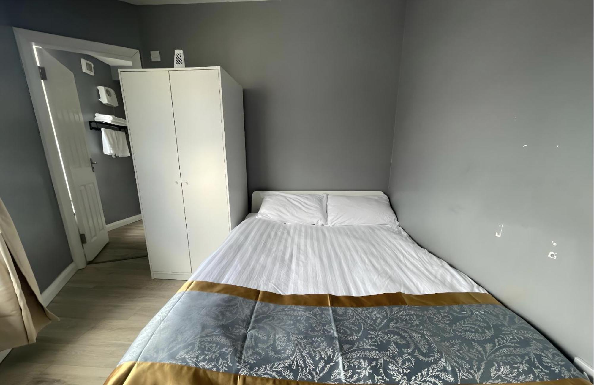 Leitrim Property Корк Екстер'єр фото